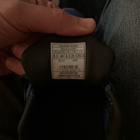 Women's Brooks Glycerin 21 Size 8.5W. - Picture 10 of 10